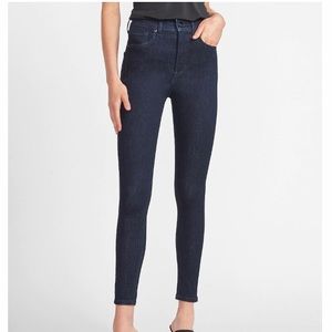 NWT, High Rise / High Waisted Skinny Jeans